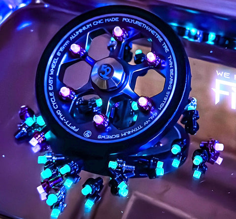 52Cycle "Glow in the Dark" M4 Studs for Brompton Bicycle Easy wheels